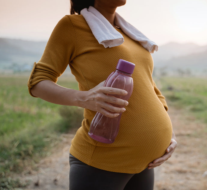 L'hydratation pendant la grossesse n'est pas une option