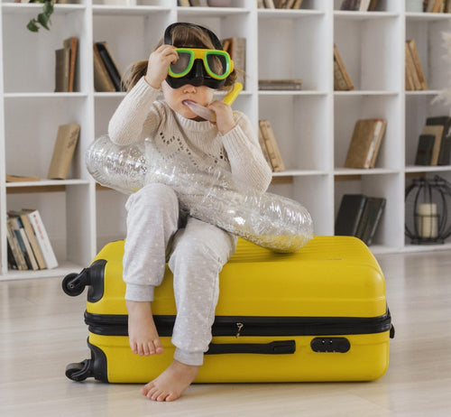 Voyage valise enfant - Mustela France - 1