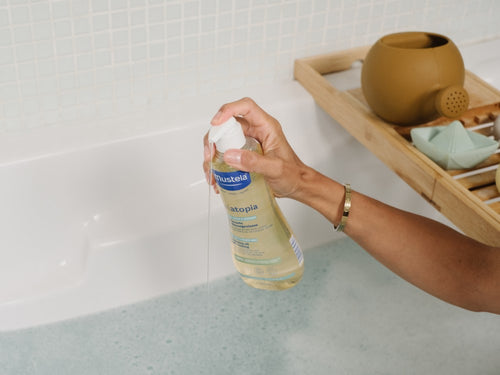 Huile Lavante atopie eczéma utilisation Stelatopia Mustela - Mustela France - 3