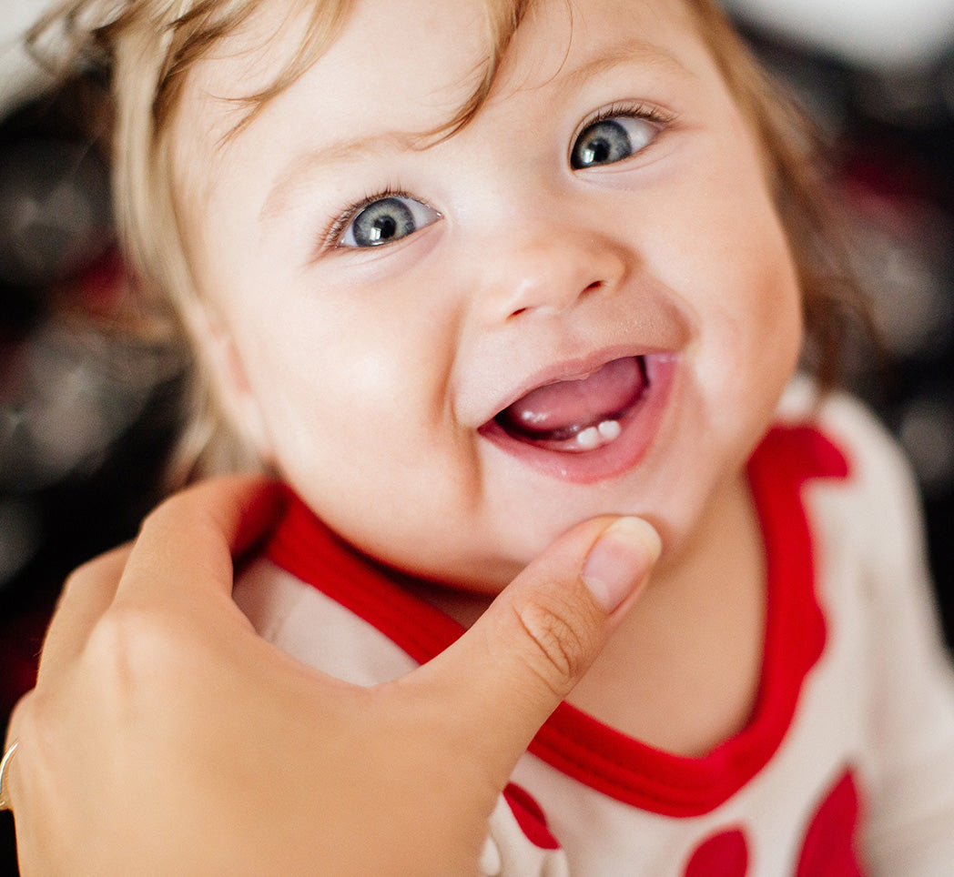 Développement Bébé| Poussées dentaires | Mustela
