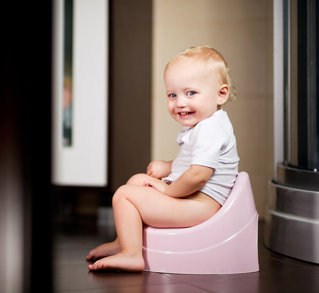 Apprentissage de la propreté: bébé et le pot