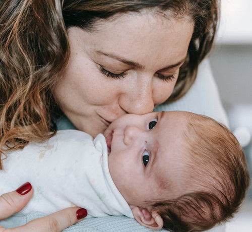 Sécurité affective bébé  - Mustela France - 1