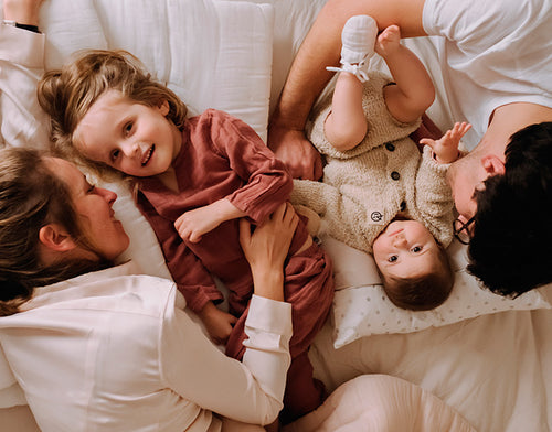 gamme-certifiee-bio-famille-bebe-enfant-mustela - Mustela France - 1