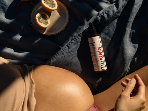 lait de soin essentiel maternité mustela grossesse vergetures - Mustela France - 4