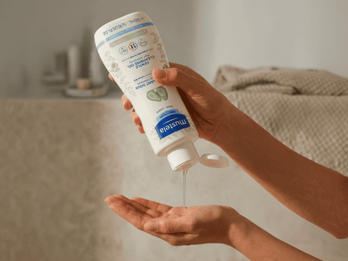 Gel Lavant Doux Bébé à l'avocat BIO - Mustela France - 4