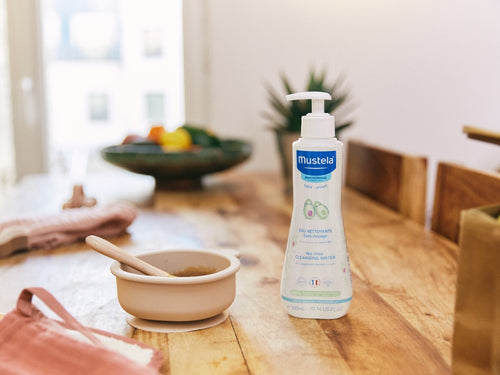 eau nettoyante sans rinçage Mustela bébé change enfant toilette à l'avocat BIO - Mustela France - 6